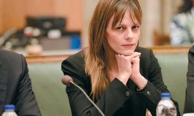 Τώρα μείναμε ήσυχοι – Αχτσιόγλου: Δίνουμε μάχη για συλλογικές διαπραγματεύσεις και απολύσεις