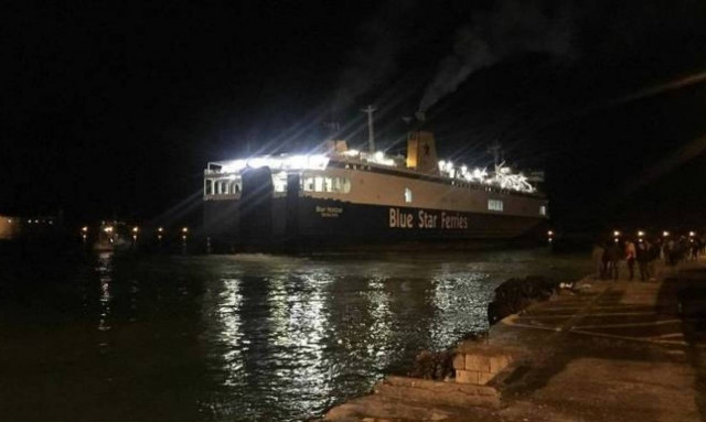 Tension in Iraklion as farmers clash with seamen over ongoing ferry strike