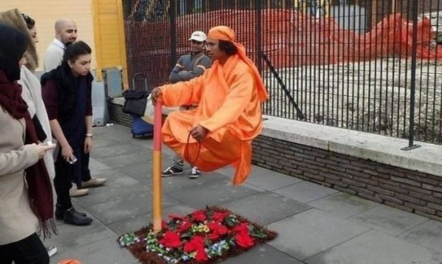 Αποκάλυψη - σοκ: Τι κρύβεται πίσω από τους μάγους που «αιωρούνται»; (vid)