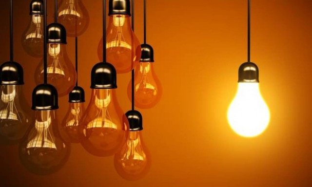 Δώρο Χριστουγέννων από την ΑΗΚ! Αναστέλλει τις διακοπές οικιακού ρεύματος ως τις 11 Ιανουαρίου