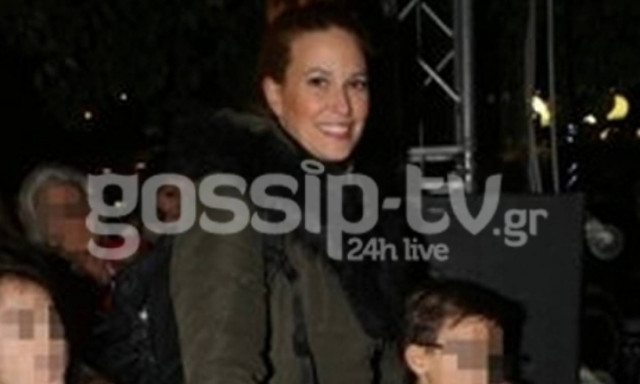 Η Σίσσυ Χρηστίδου χαμογελά ξανά μετά την τραγική απώλεια του τρίτου παιδιού της! (φωτό)