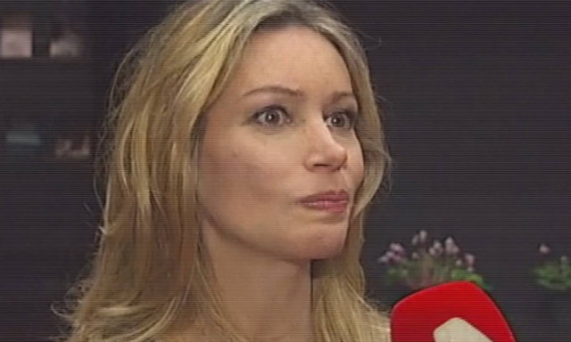 Η Άριελ Κωνσταντινίδη αποκαλύπτει πρώτη φορά τα ονόματα που θα δώσει στα δίδυμά της!