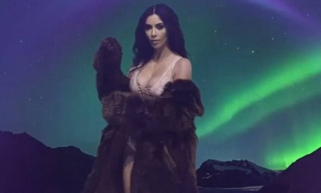 Η… διαστημική Kim Kardashian