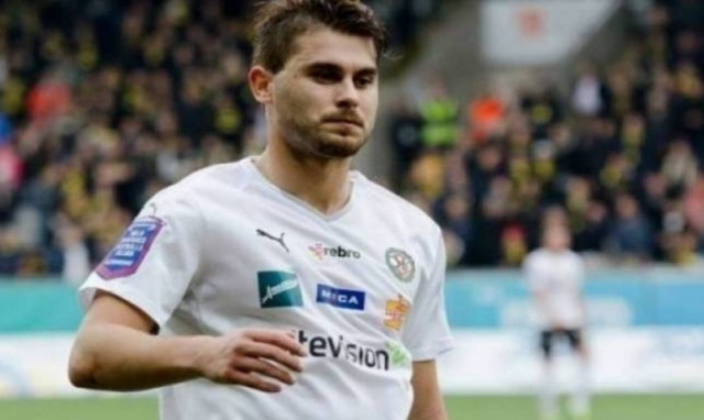 AEK: Στην Αθήνα ο Ατζάρεβιτς!