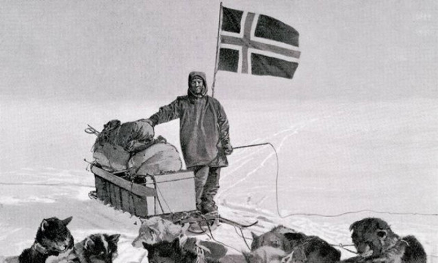 Σαν σήμερα το 1911 ο Ρόαλντ Αμούντσεν φτάνει πρώτος στο Νότιο Πόλο