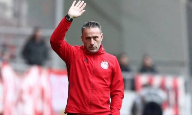 Ολυμπιακός: Καίγεται για κεντρικό αμυντικό!