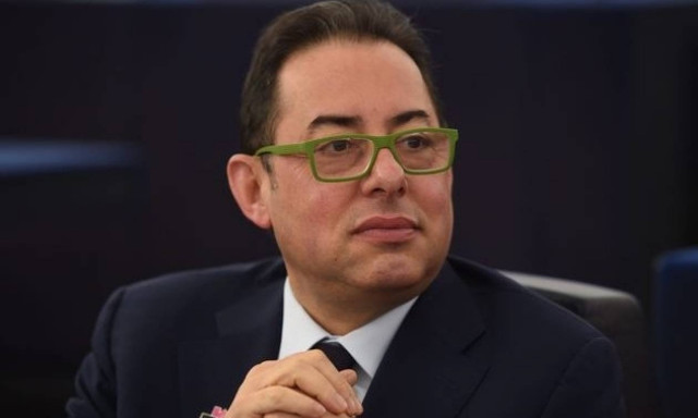 Πιτέλα: Το «κακό χέρι» του Σόιμπλε πίσω από το πάγωμα των μέτρων για το χρέος