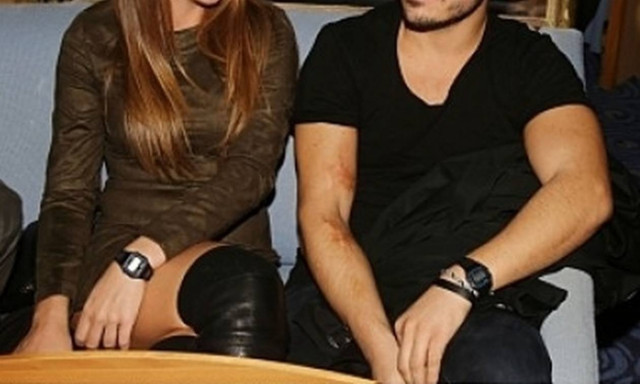 Ζευγάρι της ελληνικής σόουμπιζ έμαθε το φύλο του μωρού που περιμένει!