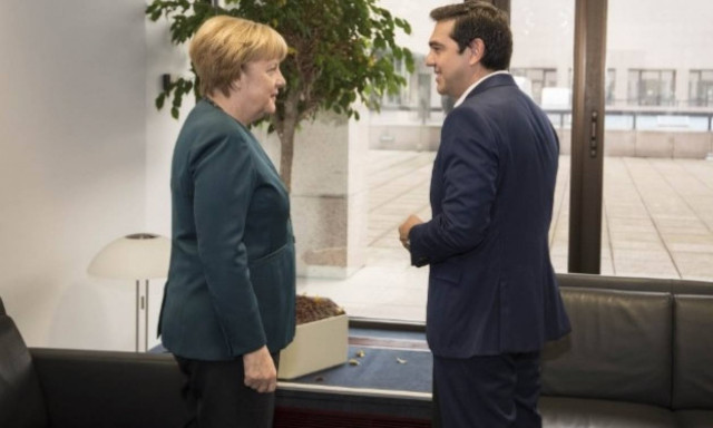 DW: Υπόσχεση Τσίπρα για αποστολή δεδομένων στη Γερμανία