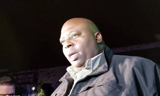 ΣΟΚ: Οδηγός πυροβόλησε 3χρονο αγοράκι επειδή η γιαγιά του δεν ξεκίνησε γρήγορα στο φανάρι