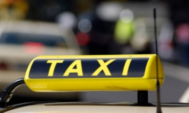 Χριστούγεννα 2016: Τι ισχύει για το δώρο Χριστουγέννων στα ταξί