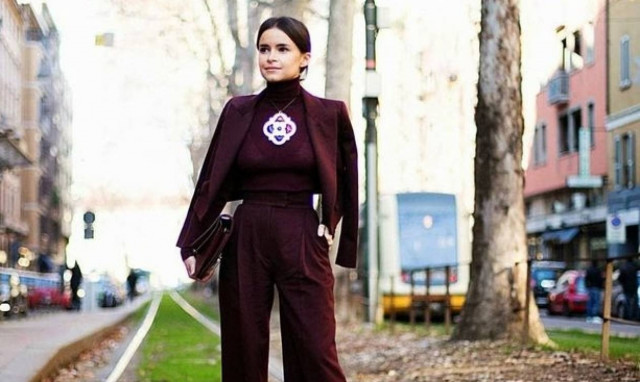 Trousers' island: Δέκα παντελόνια που θα φορέσεις τα Χριστούγεννα