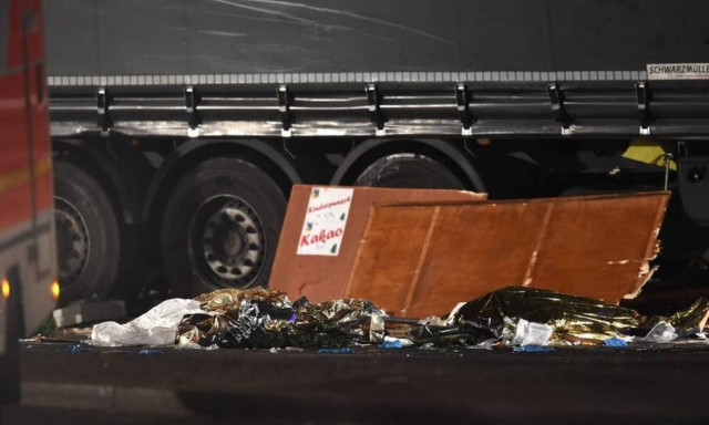 «Βαθιά συλλυπητήριά» των Ευρωπαίων ηγετών στη Μέρκελ – Χείρα βοηθείας από Ομπάμα