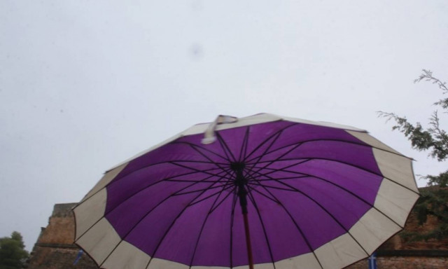 Weather Forecast: Clouds, chance of rain on Wednesday (21/12/2016)