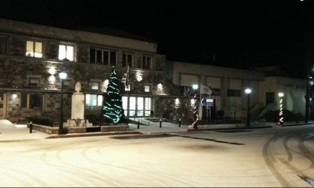 Καιρός: Στα «λευκά» τα ορεινά της Κρήτης (pics)