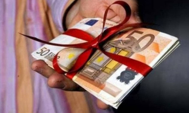 Χριστούγεννα 2016 – Πρωτοχρονιά 2017: Πώς θα πληρωθούν όσοι εργαστούν στις αργίες