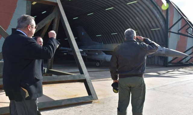 Σου βρήκαμε δέκα ακόμη πράγματα που πρέπει να σταυρώσει ο Καμμένος