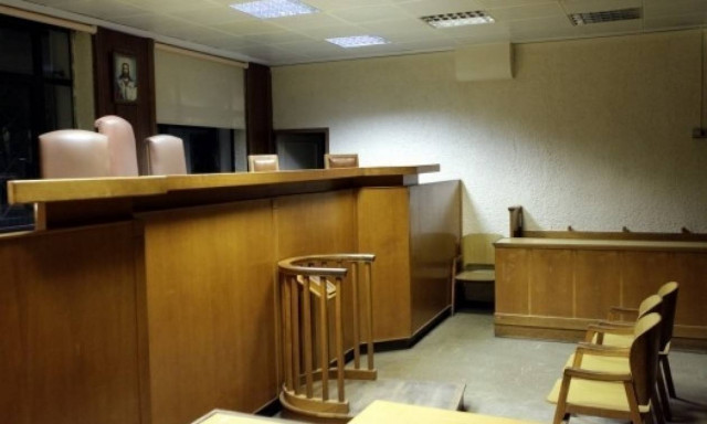 Αντιδρούν οι δικηγόροι στην επιβολή «αναβαλόσημου»