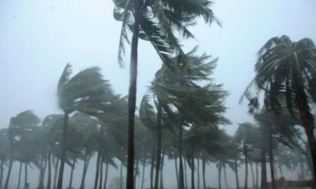 Συναγερμός στις Φιλιππίνες: «Εγκαταλείψτε τα σπίτια σας»