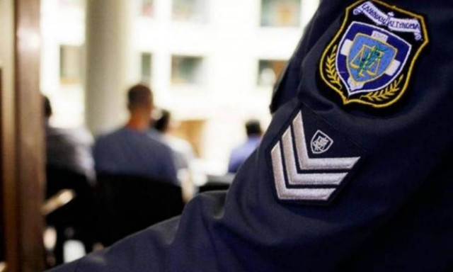 Γιος γνωστού τραγουδιστή εμπλέκεται σε κύκλωμα εκβιαστών