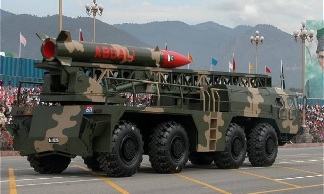 Στο «παρά πέντε» απετράπη πυρηνικός πόλεμος ανάμεσα σε Ισραήλ και Πακιστάν