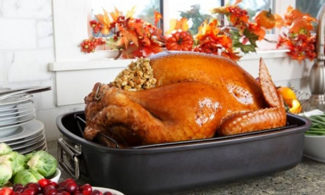 Γαλοπούλα γεμιστή-Η τέλεια συνταγή για το πρωτοχρονιάτικο τραπέζι και όχι μόνο!