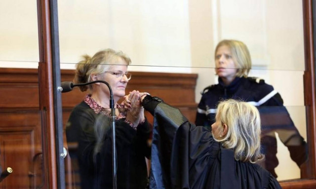 Γαλλία: Ο Ολάντ απένειμε χάρη στη γυναίκα που σκότωσε τον βίαιο σύζυγό της