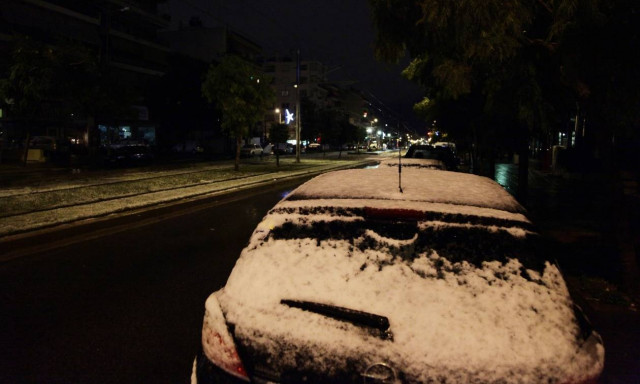 Καιρός LIVE - EKTAKTO: To «έστρωσε» στη λεωφόρο Μεσογείων