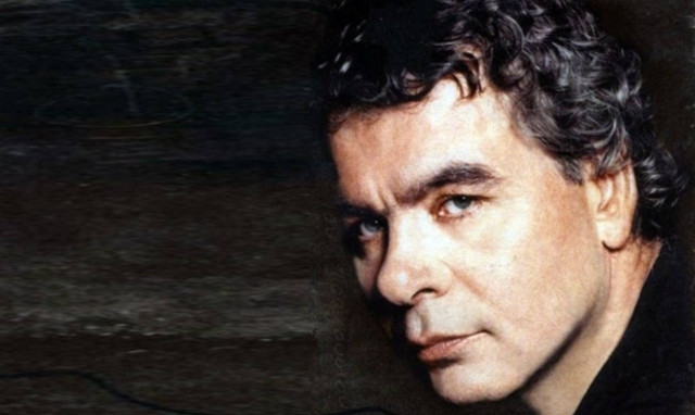 Γιάννης Πουλόπουλος: Σπάνια εμφάνιση για τον τραγουδιστή - Δείτε πως είναι σήμερα