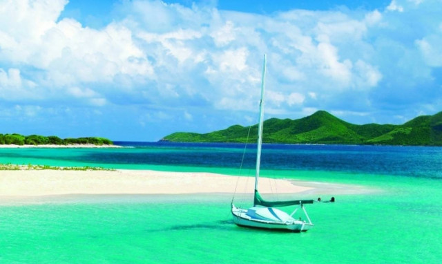 Αμερικάνικες Παρθένοι Νήσοι: Ο εξωτικός παράδεισος που πληρώνει τους τουρίστες