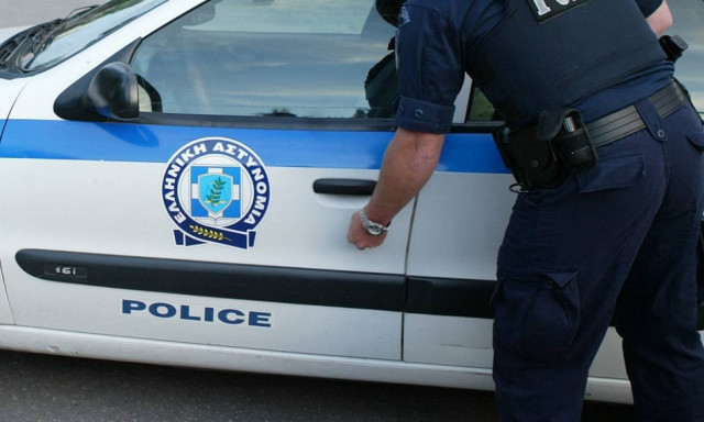 Συναγερμός: Ληστεία με καλάσνικοφ στη Νέα Ιωνία