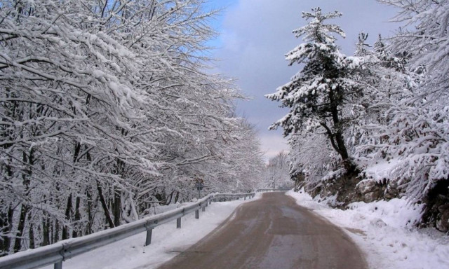 Καιρός – Έρχεται «λευκή» Πρωτοχρονιά: Σε ποιες περιοχές θα το στρώσει