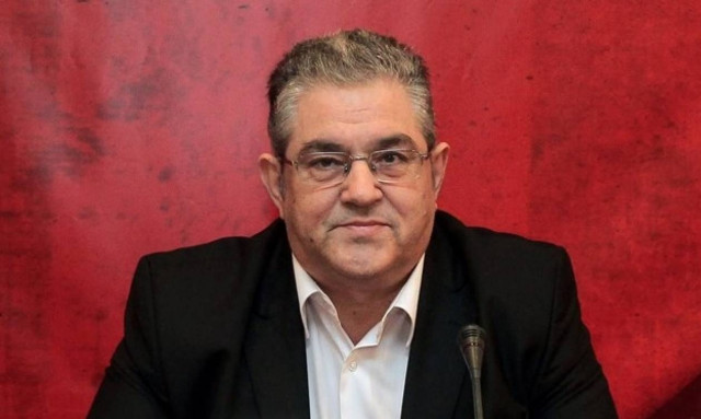 Παραμονή Πρωτοχρονιάς -Κουτσούμπας: Χρόνια πολλά, καλή και αγωνιστική χρονιά