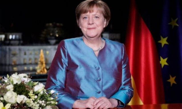 Απολογισμός Μέρκελ για το 2016: O κόσμος «γύρισε ανάποδα»