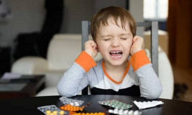 Ωτίτιδα παιδιού: Η μη ολοκλήρωση της θεραπείας μπορεί να οδηγήσει σε δεύτερη λοίμωξη