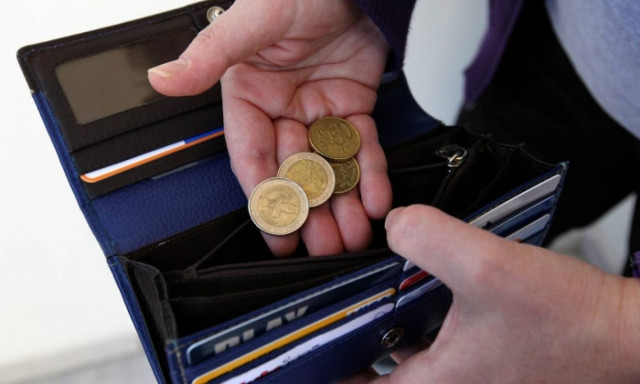 Όλα ακριβαίνουν: Αναλυτικά οι αυξήσεις που αλλάζουν την καθημερινότητά μας