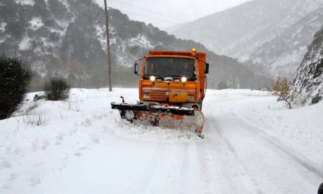Καιρός: Ιστορικός παγετός σε όλη τη χώρα - Δριμύ ψύχος και χιόνια