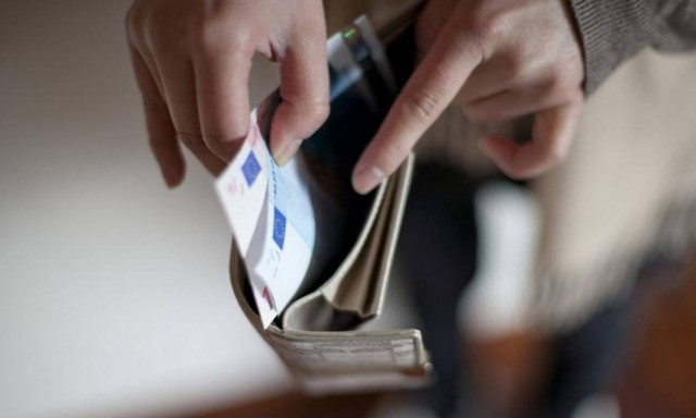 «Σχεδόν καμία πρόοδος» στην ελληνική οικονομία