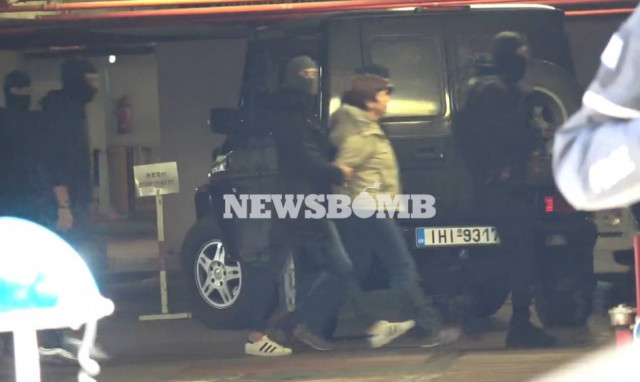 Terrorist group members Roupa, Maziotis, start hunger strike to protest son's custody