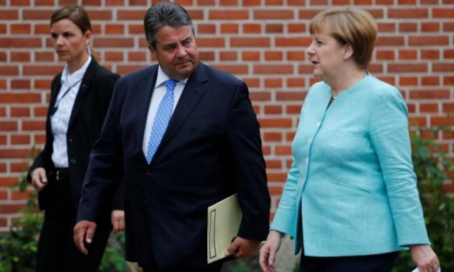 Γκάμπριελ: O Koλ δεν θα αντιμετώπιζε άλλα κράτη όπως η Μέρκελ