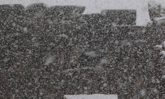 Απίστευτη ταλαιπωρία για εκατοντάδες εγκλωβισμένους οδηγούς στην  Αθηνών - Πατρών