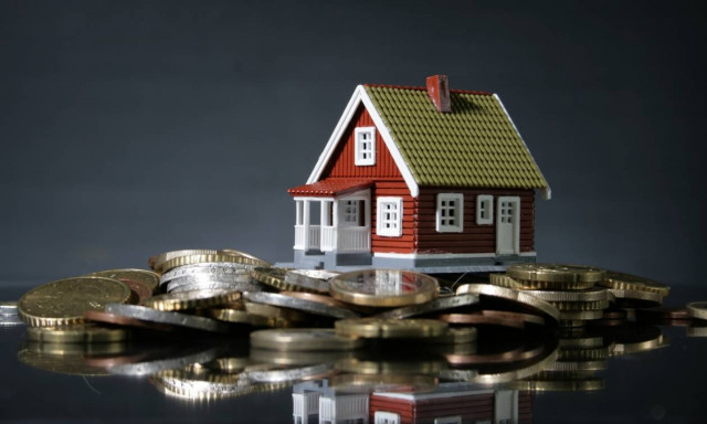 Oι Έλληνες ξεφορτώνονται τις περιουσίες τους λόγω… φόρων