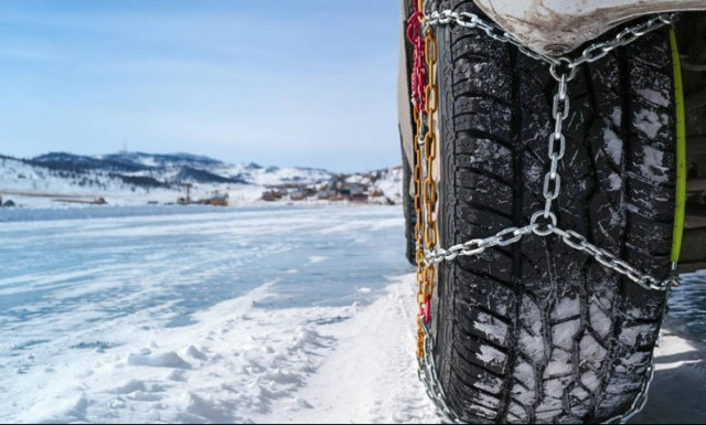 Καιρός: Ποιοι δρόμοι είναι κλειστοί - Πού χρειάζονται αντιολισθητικές αλυσίδες