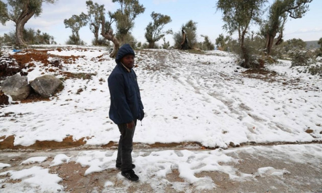 Άνοιγμα των ξενοδοχείων της Μυτιλήνης για την προστασία των προσφύγων από την κακοκαιρία