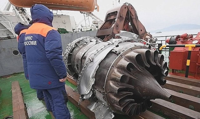 Νέα εκδοχή: Το ρωσικό Τουπόλεφ συνετρίβη γιατί ο συγκυβερνήτης τράβηξε λάθος μοχλό (vid)