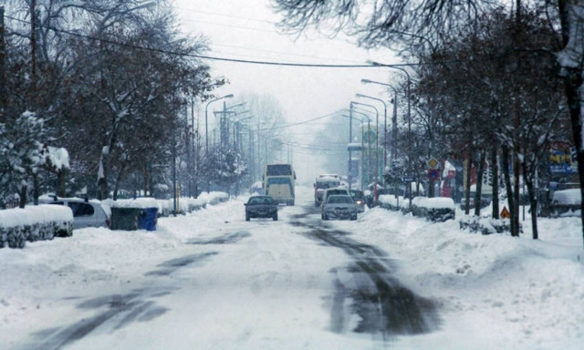 Καιρός Τώρα: «Σιβηρία» τα Τρίκαλα με το θερμόμετρο στους -15 βαθμούς (vid)