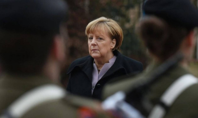 Η Μέρκελ καλεί τα μέλη της ΕΕ να παραμείνουν ενωμένα για το… Brexit