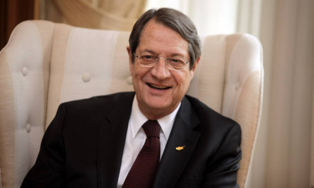 Kυπριακό - Απίστευτο: Ομάδα Νομικών ζητά από τον Γενικό Εισαγγελέα Κύπρου να παύσει τον Αναστασιάδη