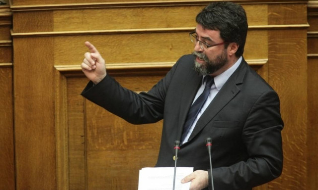 Βασίλης Οικονόμου: Στα «τυφλά» η φαρμακευτική αγωγή στους φορείς του HIV