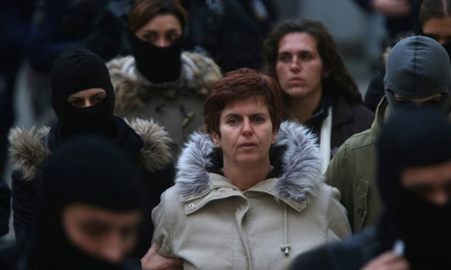 Πόλα Ρούπα: Έκρυβε ολόκληρο οπλοστάσιο στο σπίτι της Ηλιούπολης (photos)